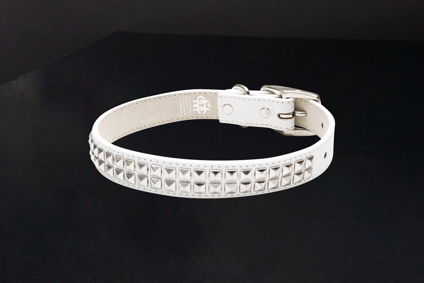 White Leather Dog Collar with Chrome Studs