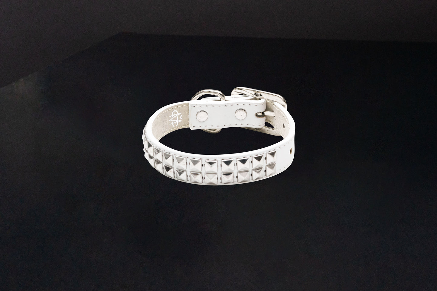 White Leather Dog Collar with Chrome Studs
